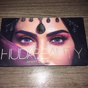 Huda Beauty Palette 😍